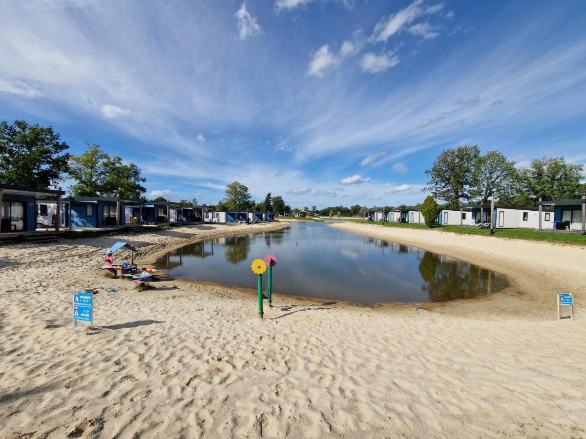 Vechtdalchalet De Berk, 5 Sterrenpark Capfun Stoetenslagh Rheezerveen Екстер'єр фото
